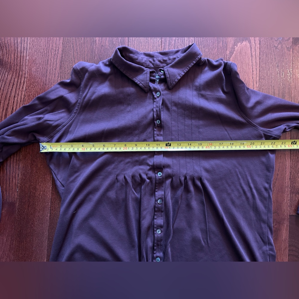 LL BEAN Woman's LS Maroon Button Up Large Shirt - Picture 4 of 6